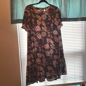 Cute Loft floral dress